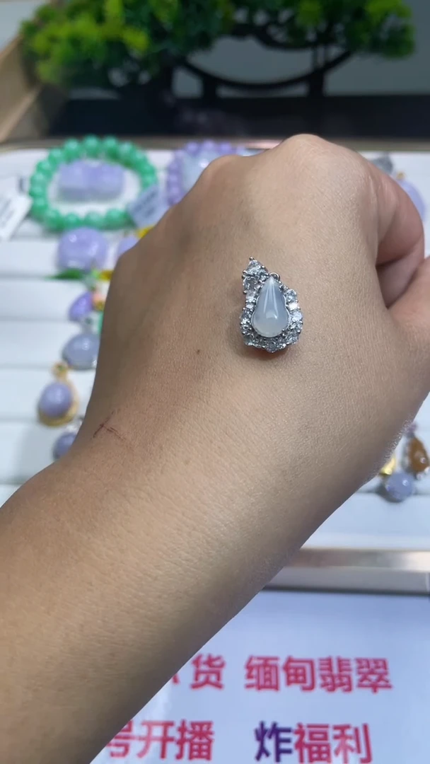 翡翠银S925镶嵌颈饰天然A货缅甸翡翠