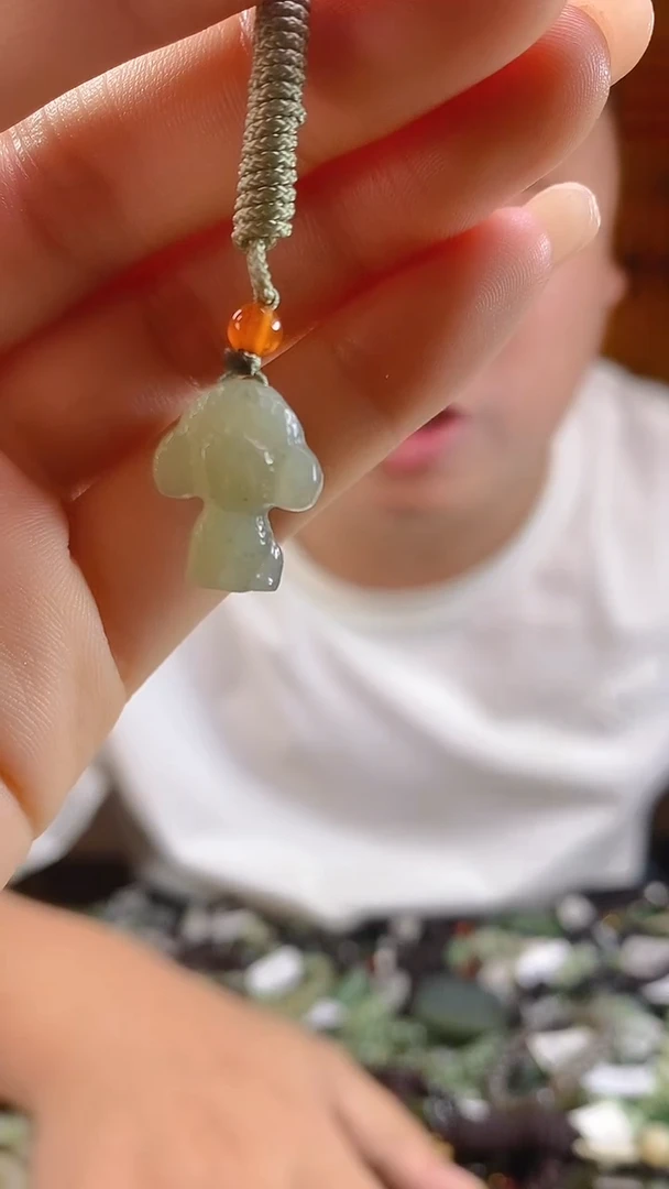 和田玉未镶嵌颈饰多样性发货，拍一发一