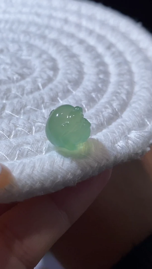 未镶嵌定制翡翠卡10.5猪猪    6800+680