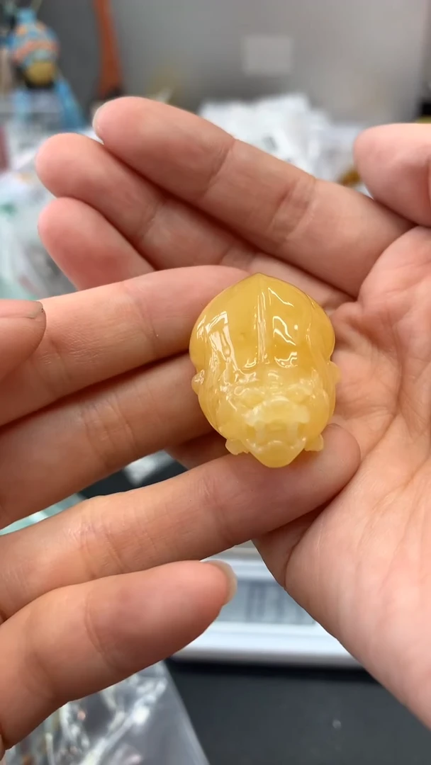 未镶嵌琥珀珠宝奇石2292