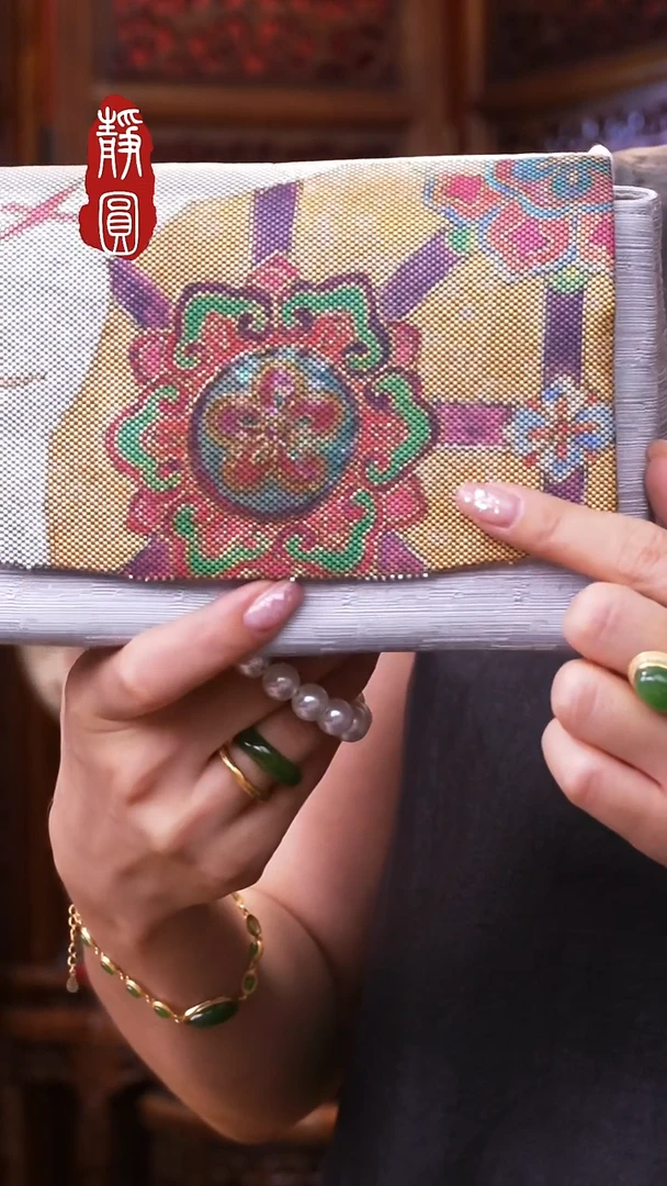 织绣手工非遗苏绣【小螺钿包1】