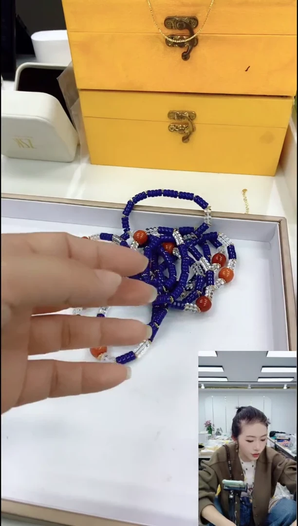 玛瑙/玉髓颈饰合金2832蓝色手串