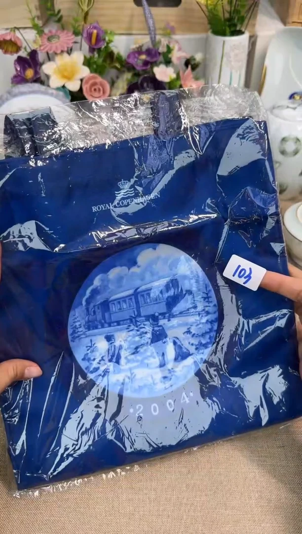 瓷片泡泡家的瓷器真好看