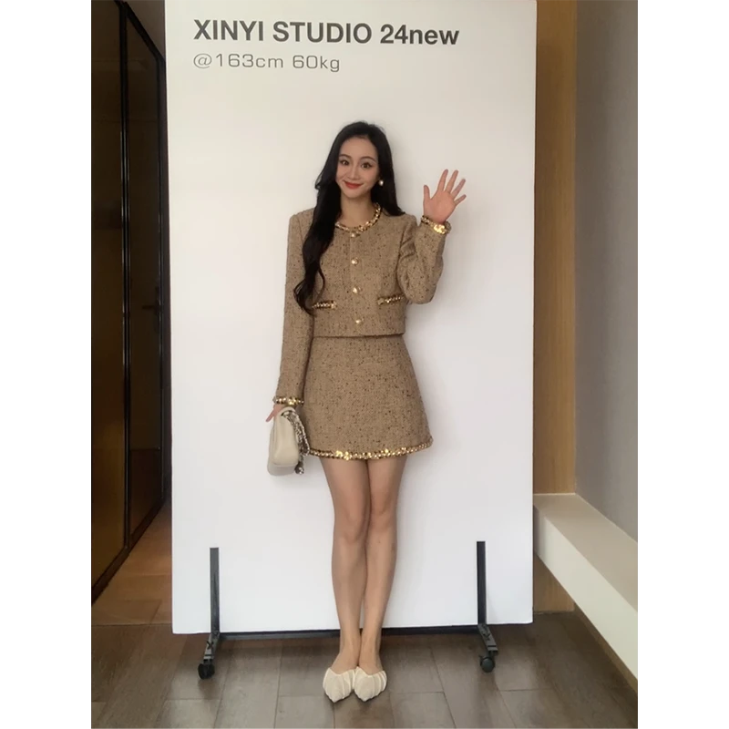 XINYI【豪门贵女】秋季手工钉珠编织小香外套+半裙显瘦X624A14664