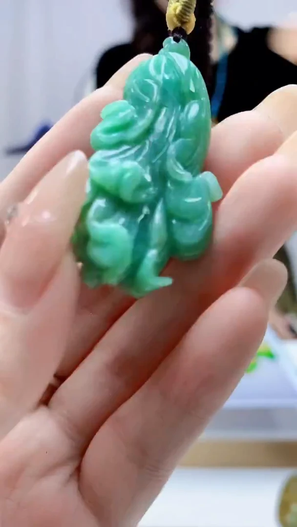 未镶嵌定制翡翠4829DD-毛货挂件133