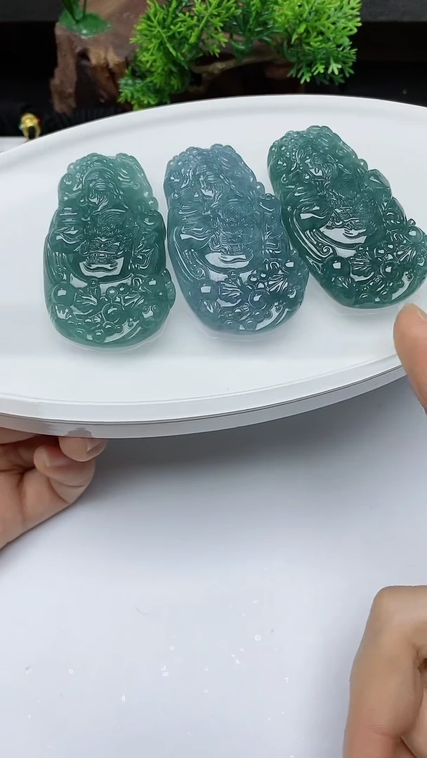 【闪购商品】翡翠颈饰未镶嵌 多样性发其一