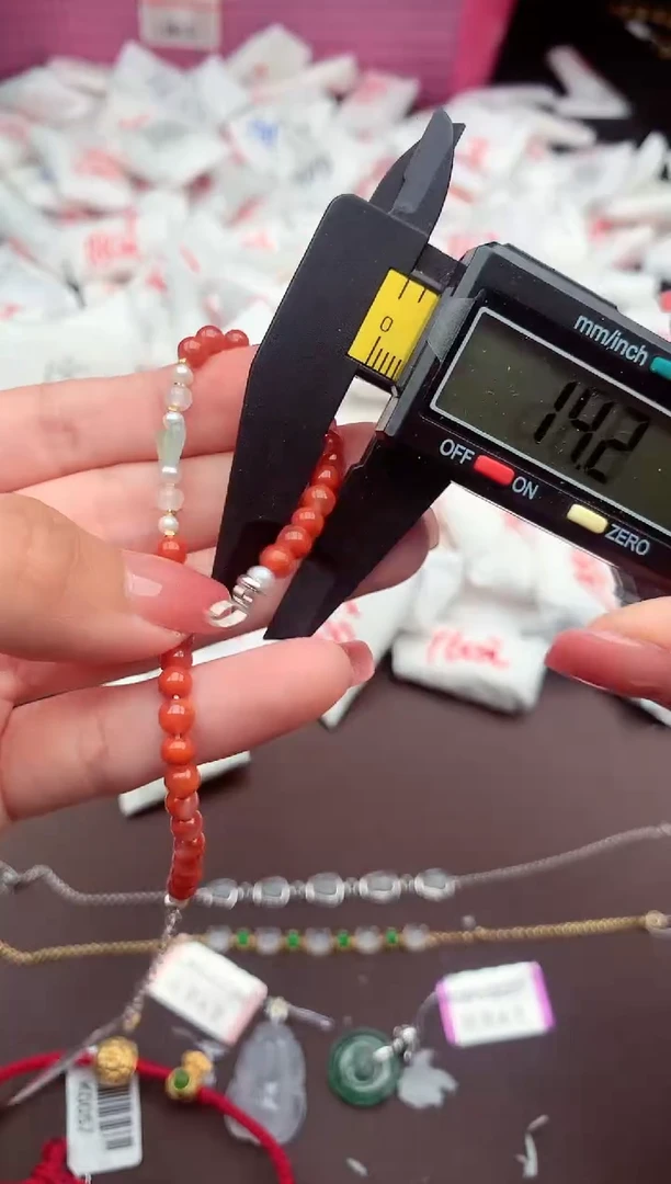 【闪购商品】翡翠手链未镶嵌一