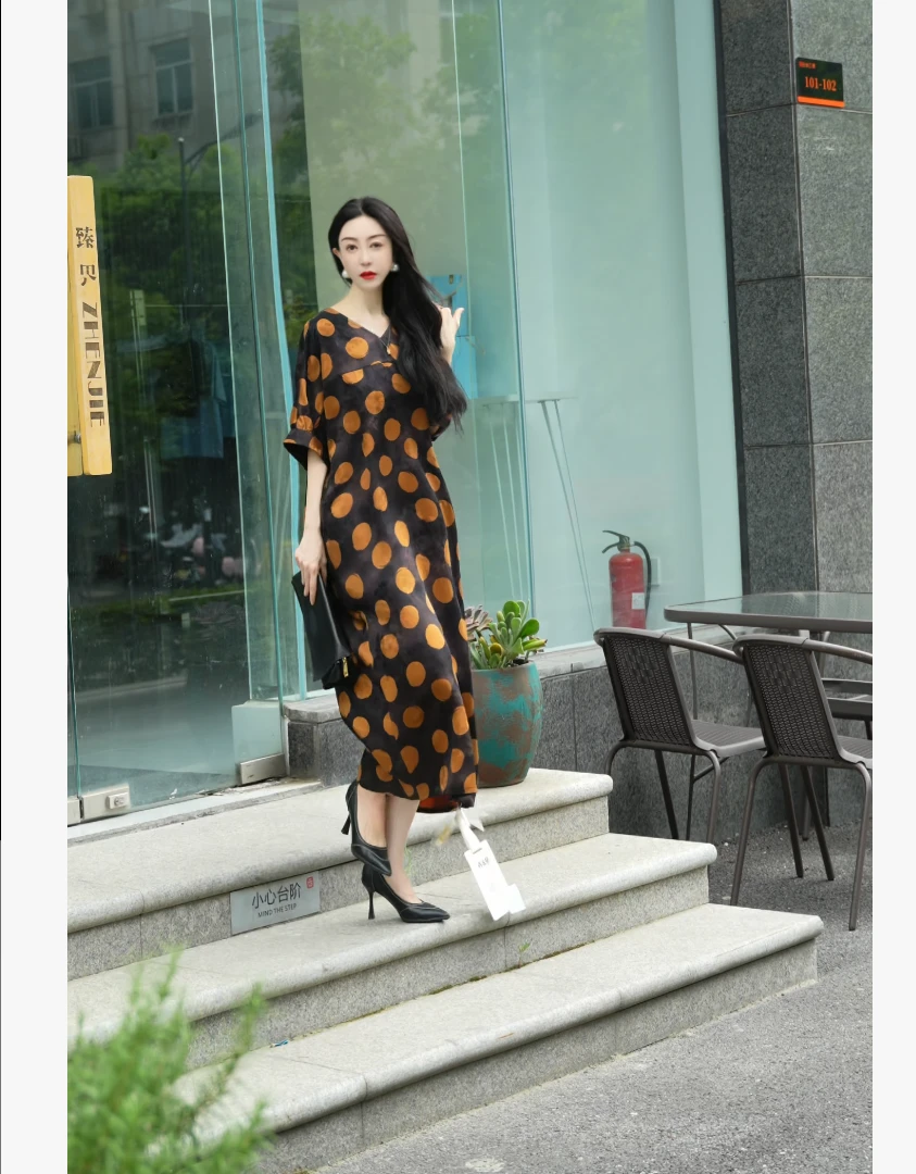 【十六专属】长裙精品波点灯笼袖系带收腰YJY16736女款115cm 200g