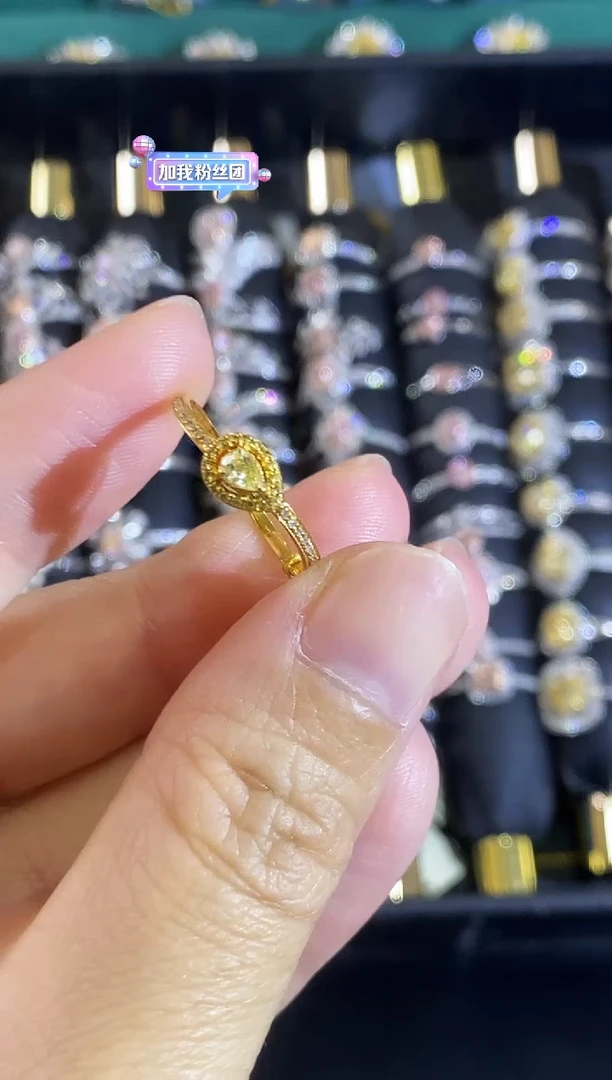 18K金镶嵌戒指钻石01