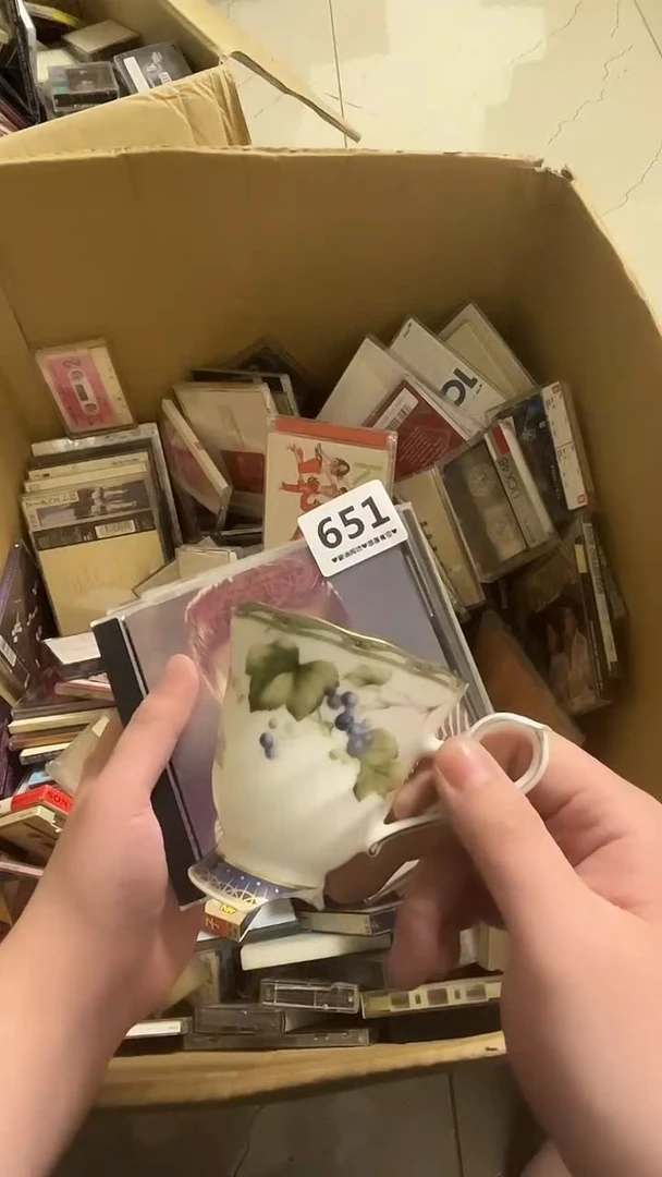 瓷片P****y651..........