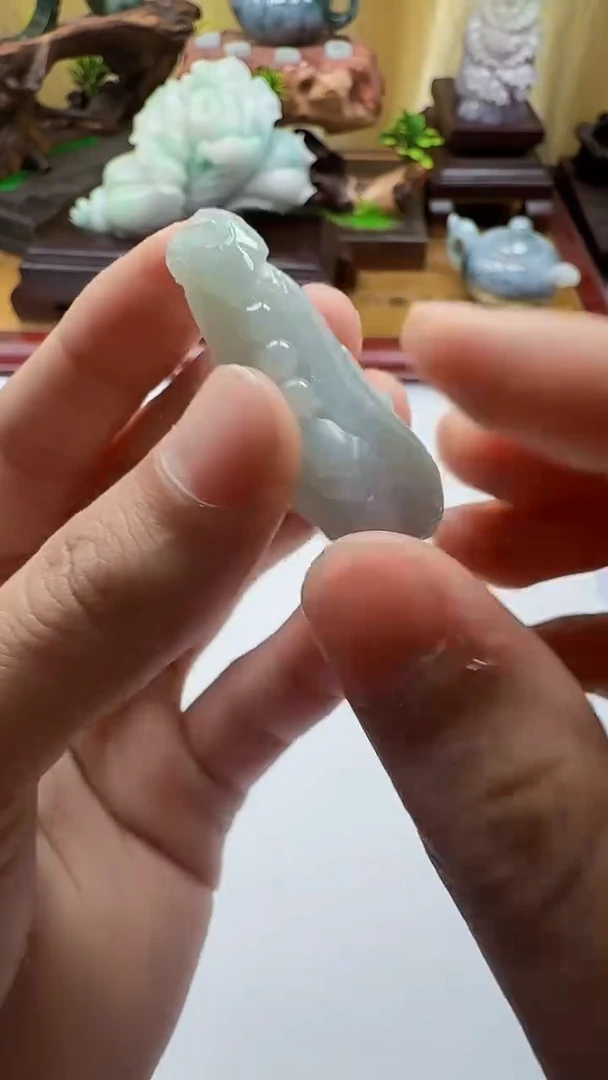 吊坠(不含链)未镶嵌翡翠1