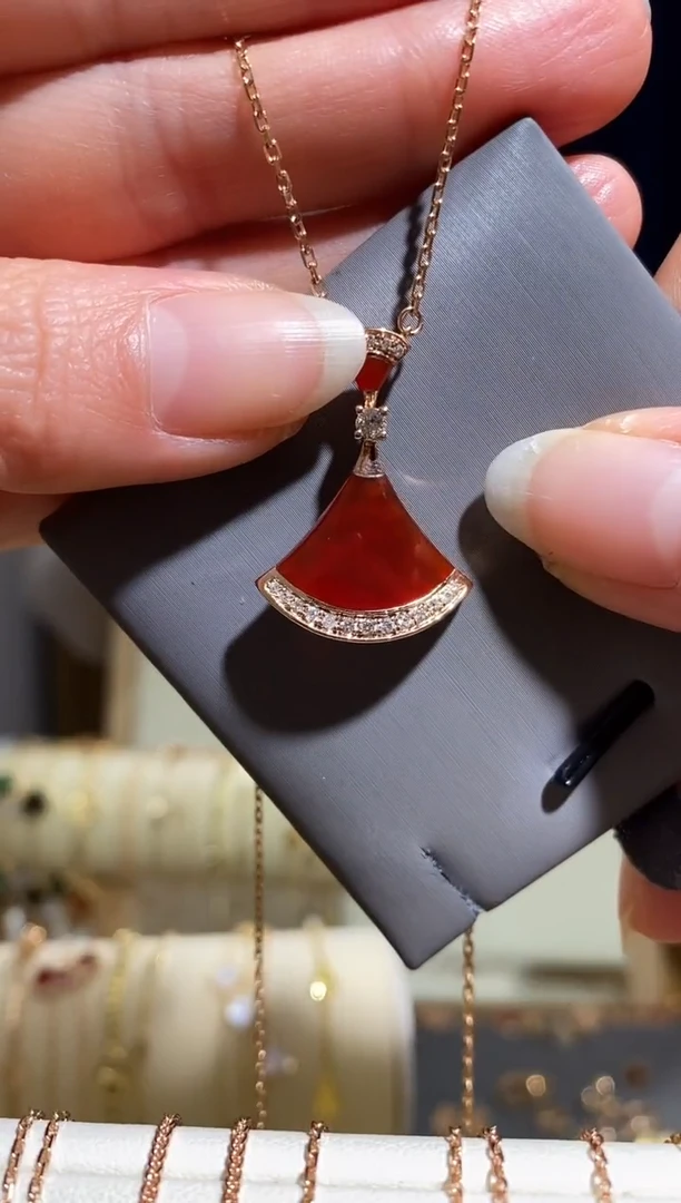 【闪购商品】钻石项链18K金镶嵌项链