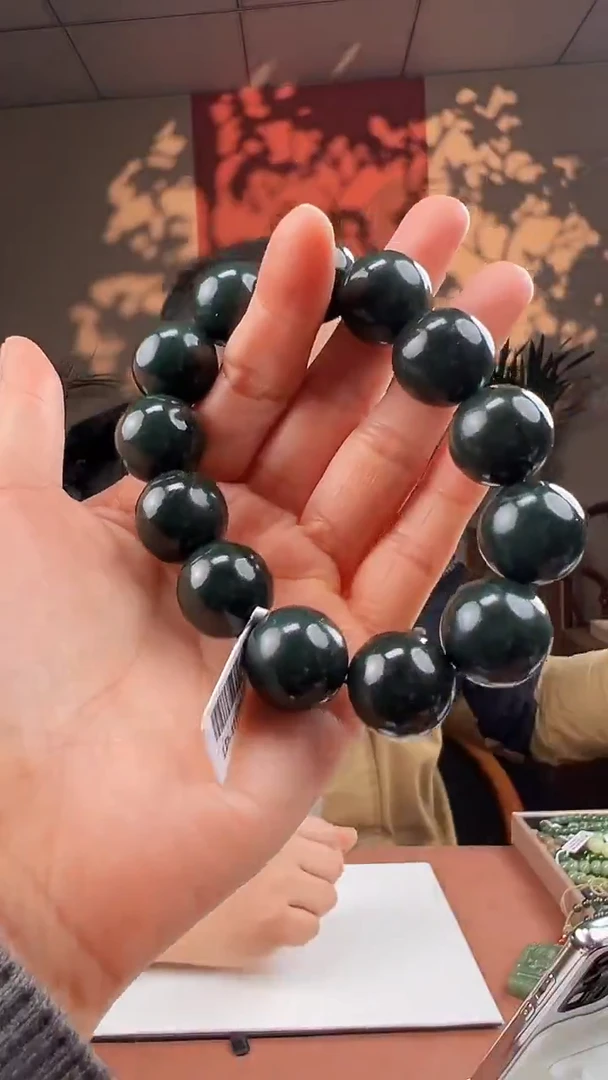 颈饰未镶嵌和田玉a25