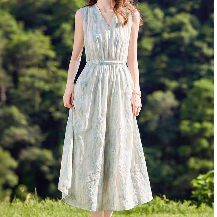 T1820裙子V领法式收腰常规连衣裙无袖夏季套头印花时尚A2