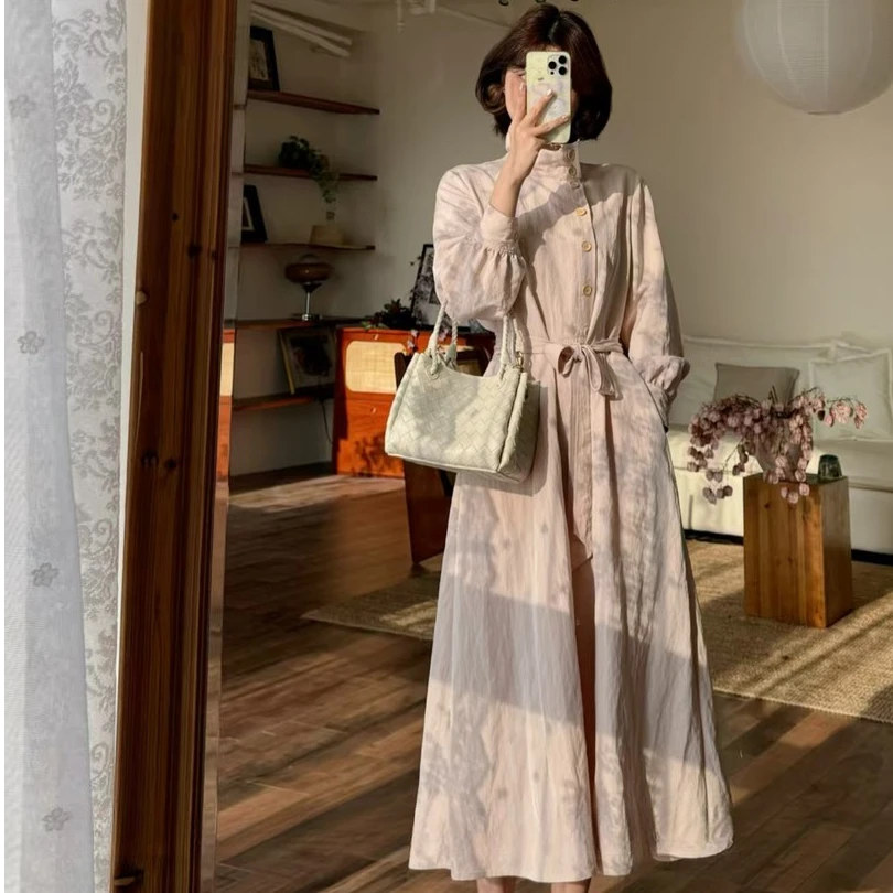 秋季法式 连衣裙碎花收腰连衣裙文艺风柔雾粉立领翻领腰带连衣裙