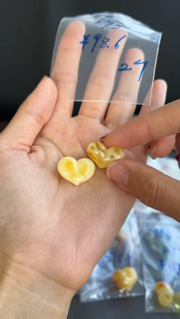 蜜蜡颈饰未镶嵌213买断多样性发一