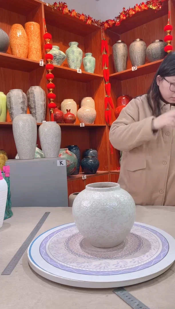 【闪购商品】瓶茶白 小号  陶瓷花瓶 无花