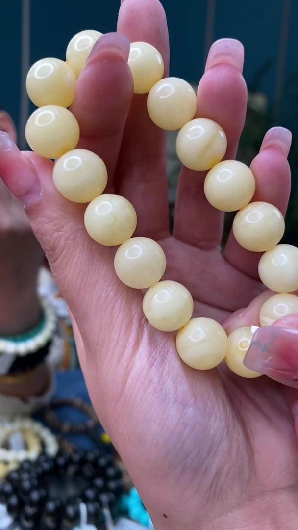 【闪购商品】琥珀裸石未镶嵌2/9-GM-#190