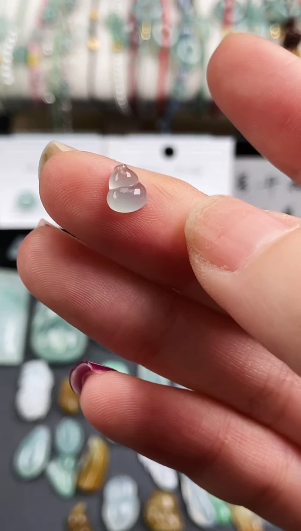 【闪购商品】翡翠吊坠(不含链)未镶嵌99葫芦