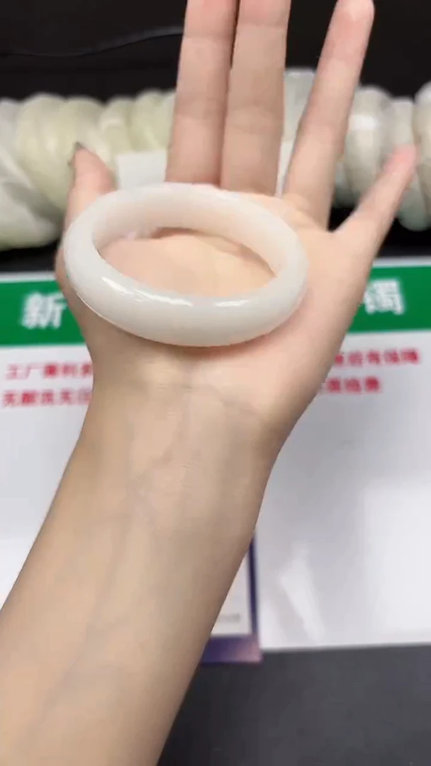 和田玉手镯未镶嵌148-3-54