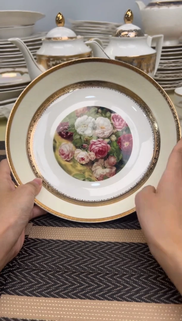 瓷片9寸深菜盘2个一单尾单福利