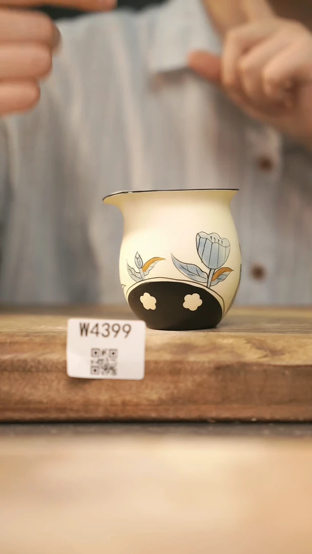 【经典福利】/ 杯子@@W4399