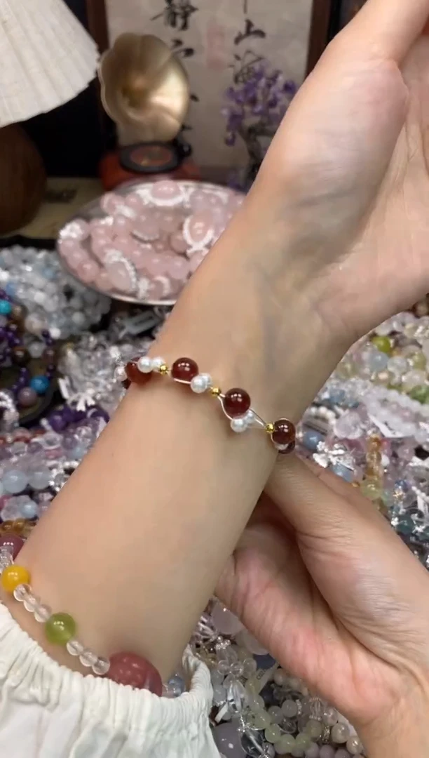 手链未镶嵌石榴石（芬达石）141