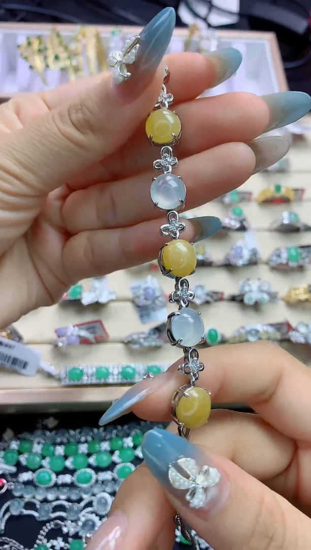 翡翠戒指银S925镶嵌翡翠 蛋面 银S925镶嵌