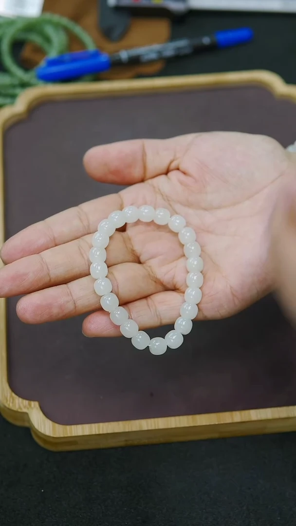 未镶嵌手串和田玉8mm新疆于田料 白玉老型珠