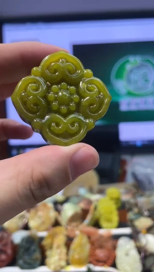 【闪购商品】岫玉吊坠未镶嵌·