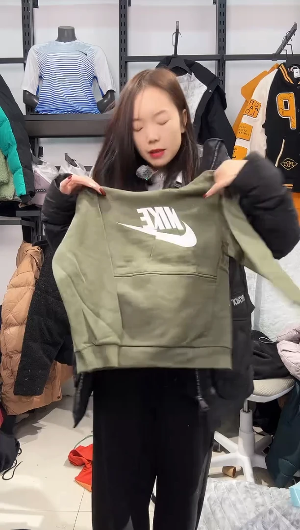 2304闪购编码 Nike/Jordan运动卫衣裤以直播间过款为准 尺码·135