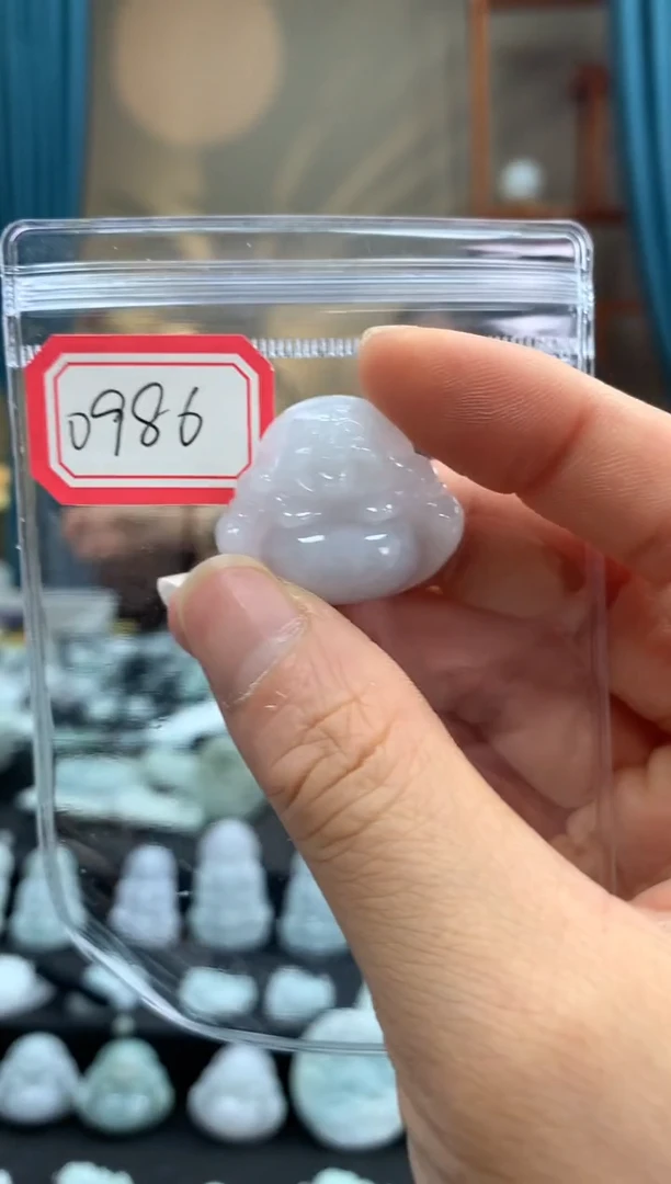 翡翠未镶嵌颈饰佛公0986