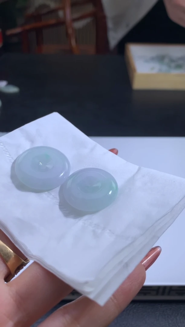 未镶嵌定制翡翠星**弦翡翠