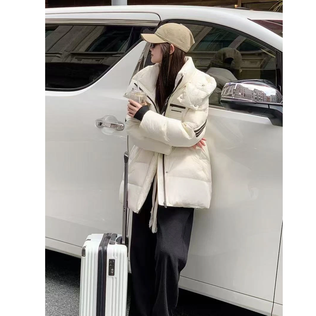 【情情】2501拼色羽绒服女新款时尚中长款设计感连帽加厚白鸭绒外套