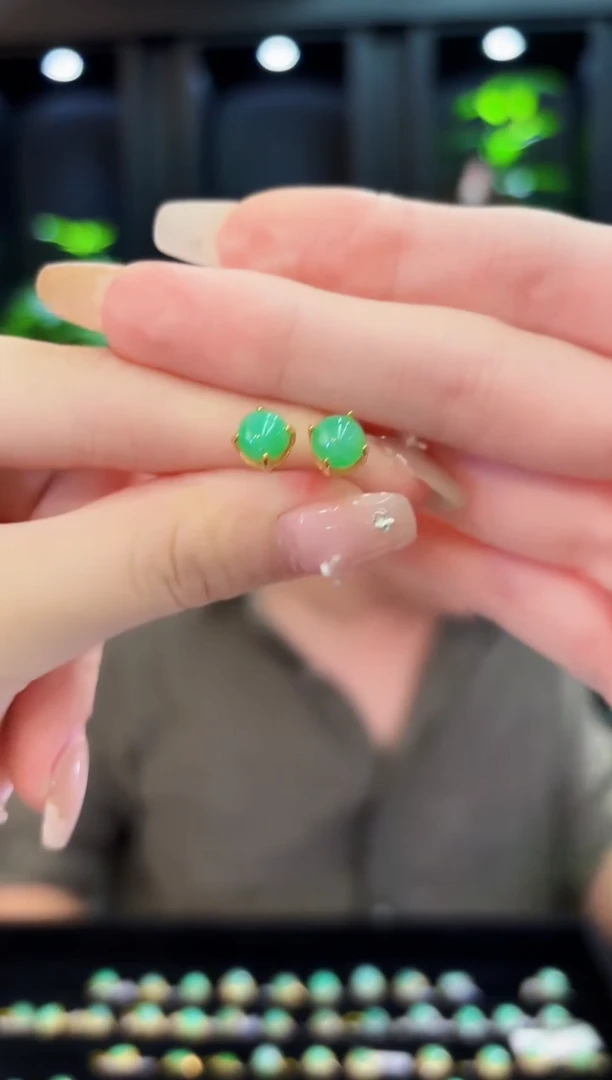 翡翠未镶嵌耳饰d缅料A货/多样性发货/一件