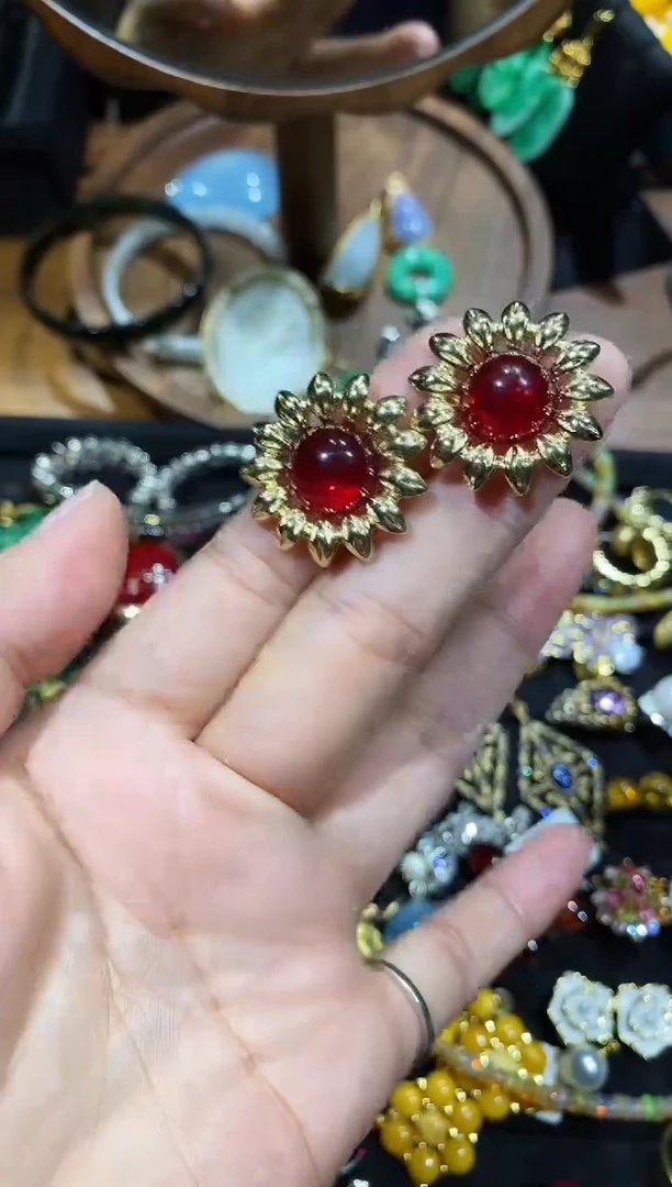非金属其他（人造材质）琉璃太阳花