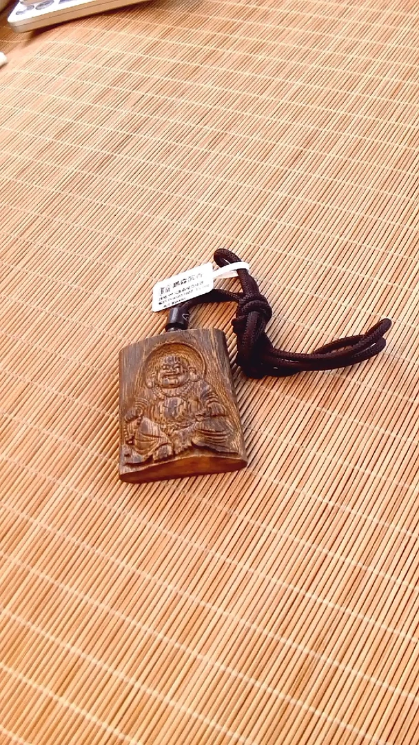 手串沉香海南莺歌绿奇楠精品雕刻牌子