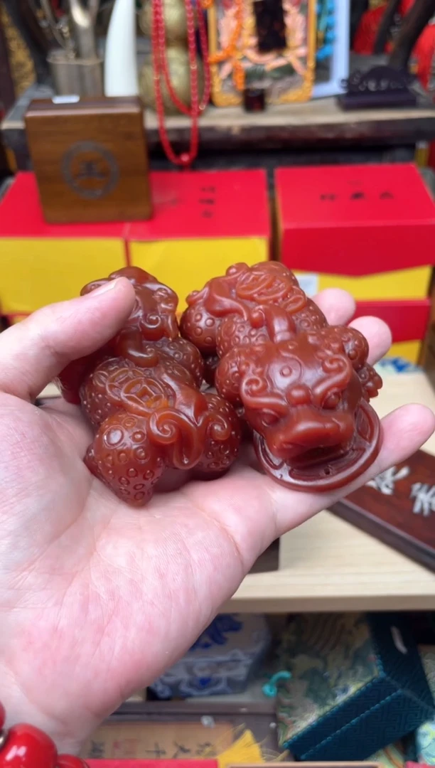 木---------------龙，貔貅