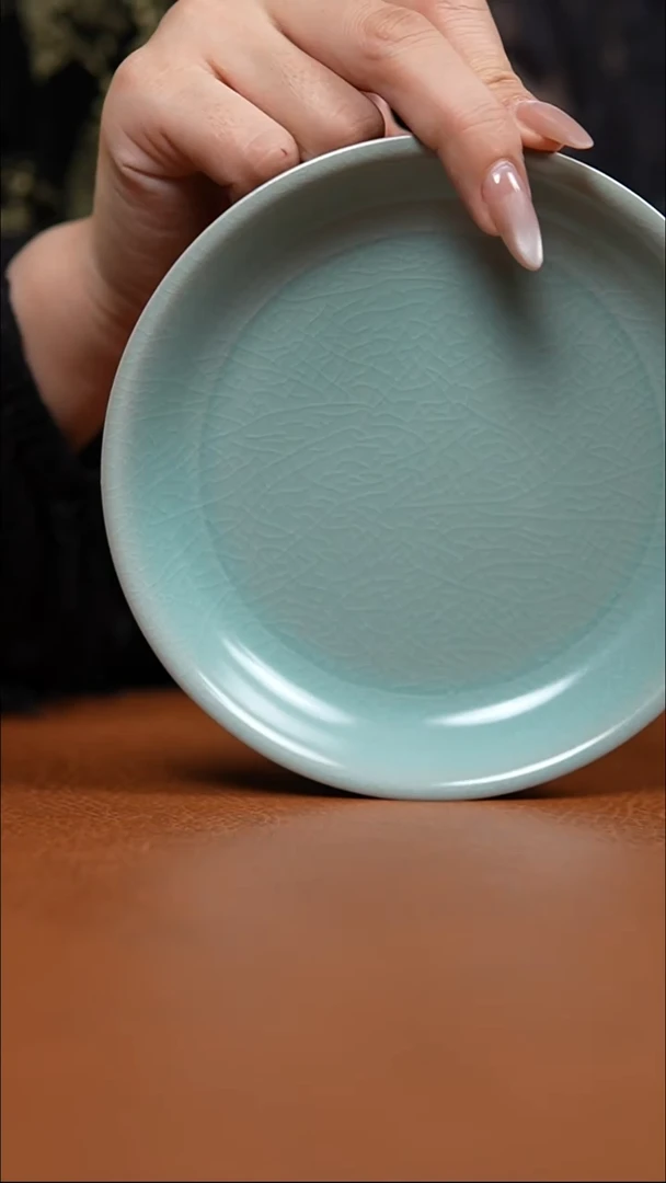 瓷片仿古翡翠绿釉14口小邮票盘