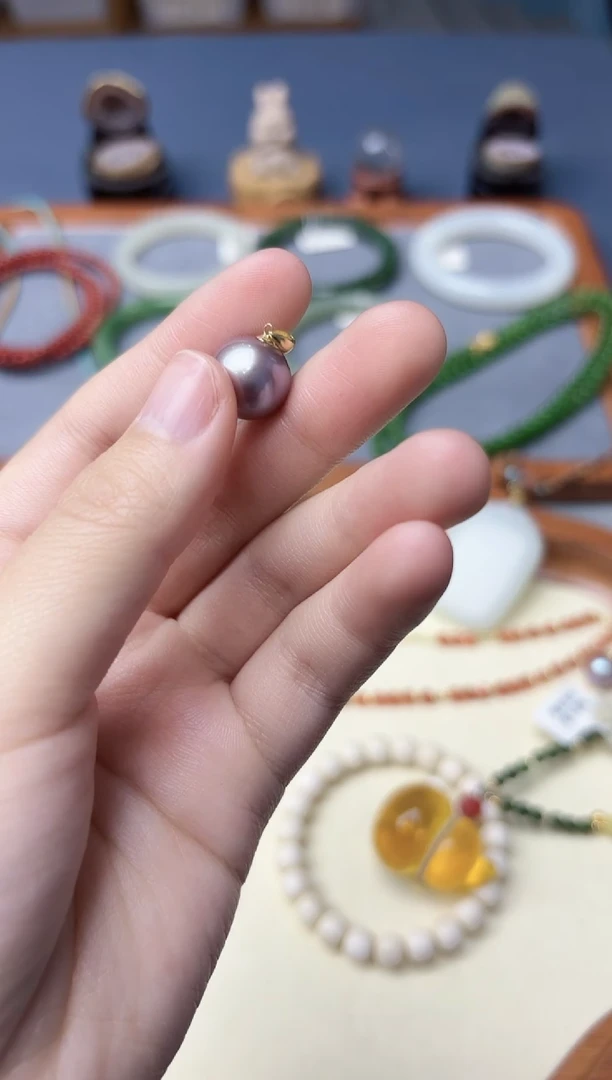 颈饰18K金镶嵌淡水珍珠18K金珍珠单珠吊坠YX赠链