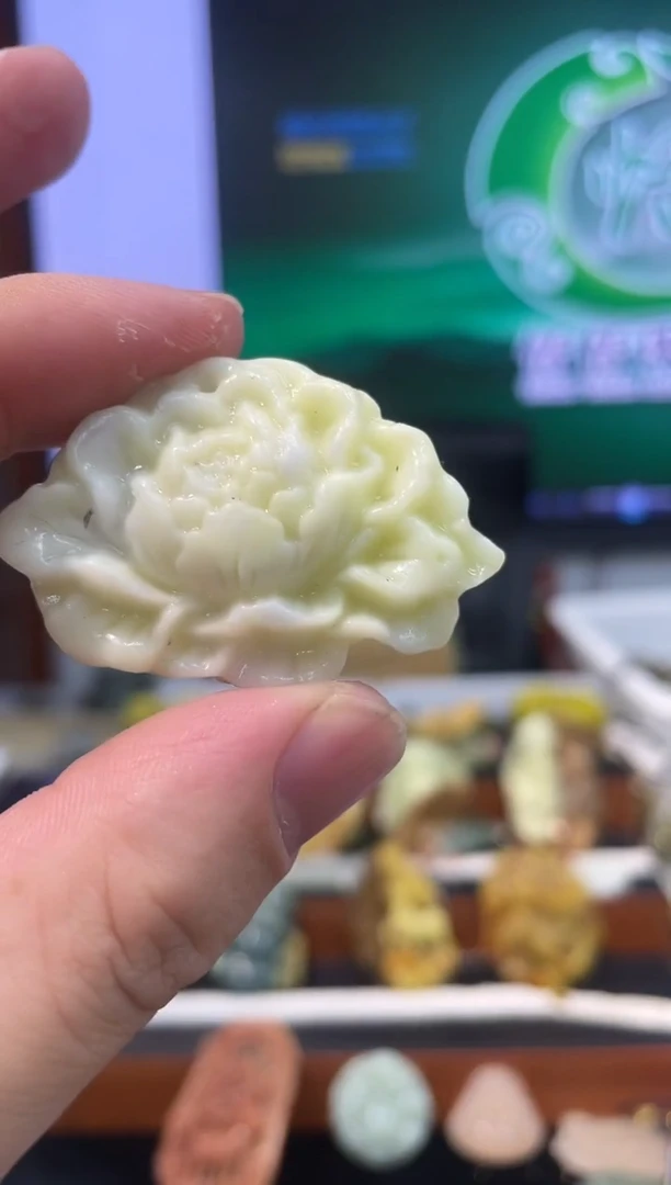 【闪购商品】岫玉吊坠未镶嵌·