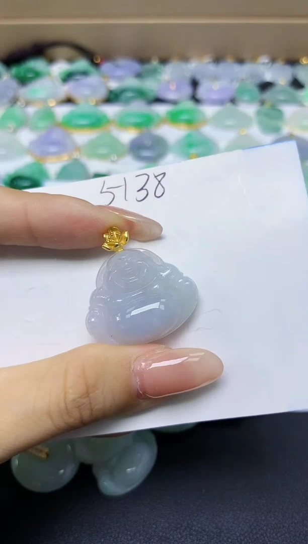 翡翠未镶嵌颈饰 天然缅甸翡翠A货