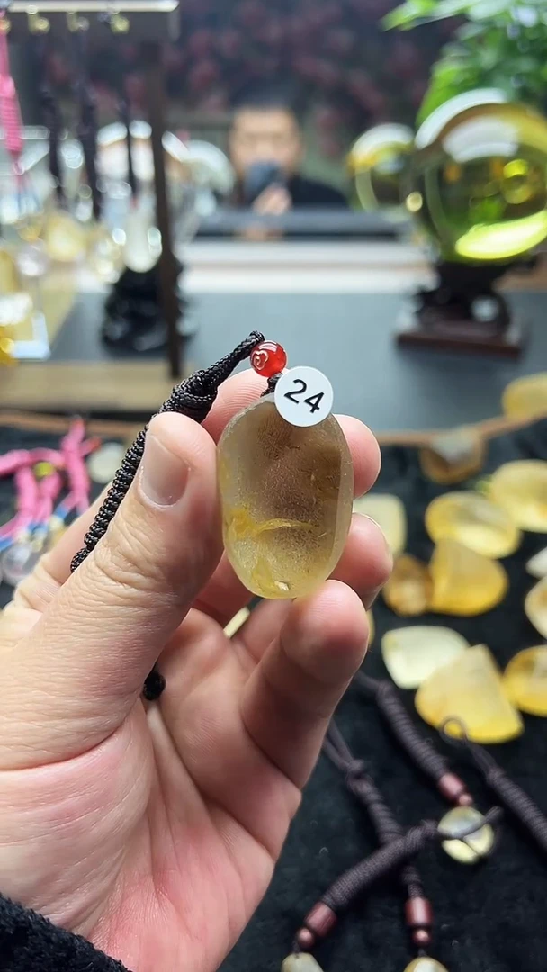 未镶嵌珠宝半成品水晶24