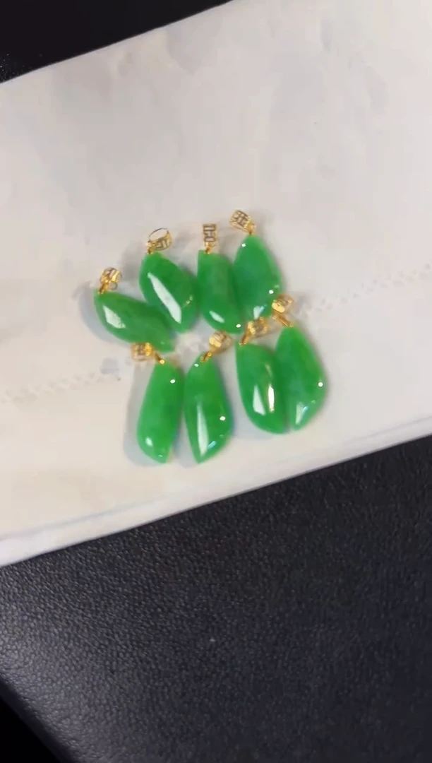 【闪购商品】翡翠颈饰18K金镶嵌缅料A货/多样性发货/一件