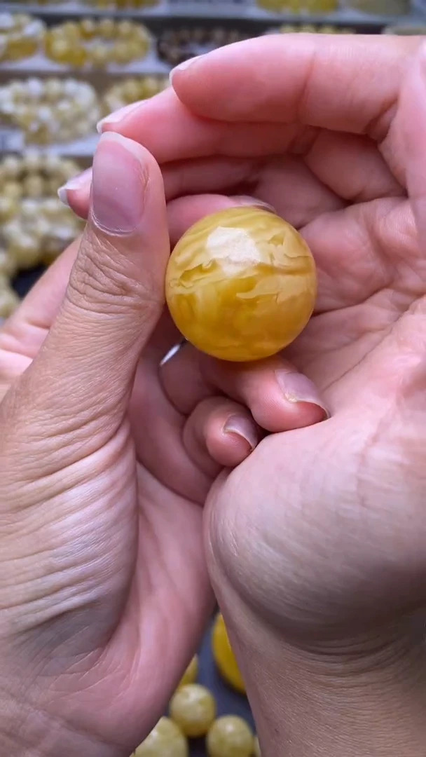 裸石琥珀未镶嵌葵.95