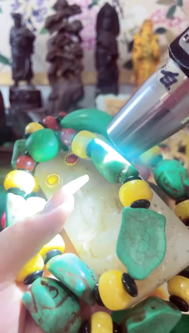 绿串白牌老板娘主播推荐推荐