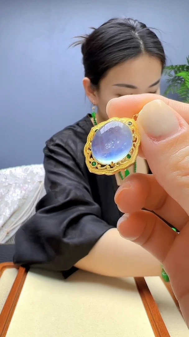 海蓝宝石颈饰14K金镶嵌颈饰