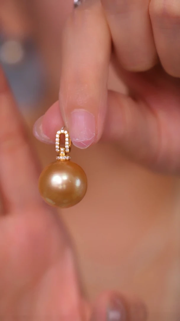 18K金镶嵌海水珍珠吊坠(不含链)金珠16-17mm