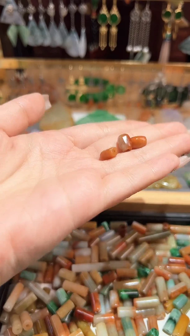 【闪购商品】翡翠挂件未镶嵌翡翠