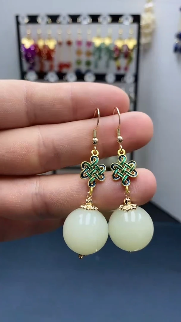 【闪购商品】和田玉耳饰银S925镀金镶嵌尺寸18mmQ2